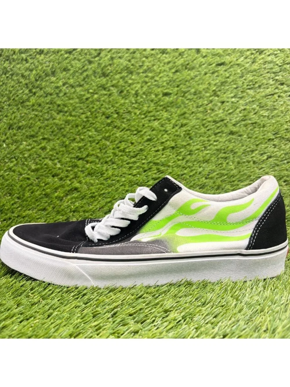 Vans Old Skool Flame Mens Size 12 Black Green White Athletic Skate Shoes Sneaker